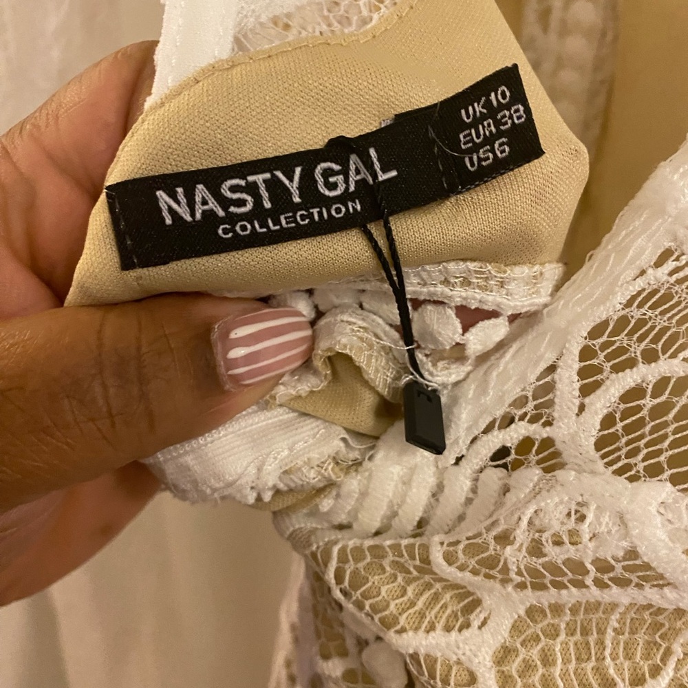 Nasty Gal White Eyelash Lace Long Sleeve Dress - Picture 3 of 7